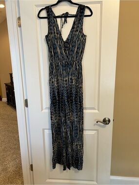 Forever 21 Blue and Black Printed Sleeveless Jumpsuit